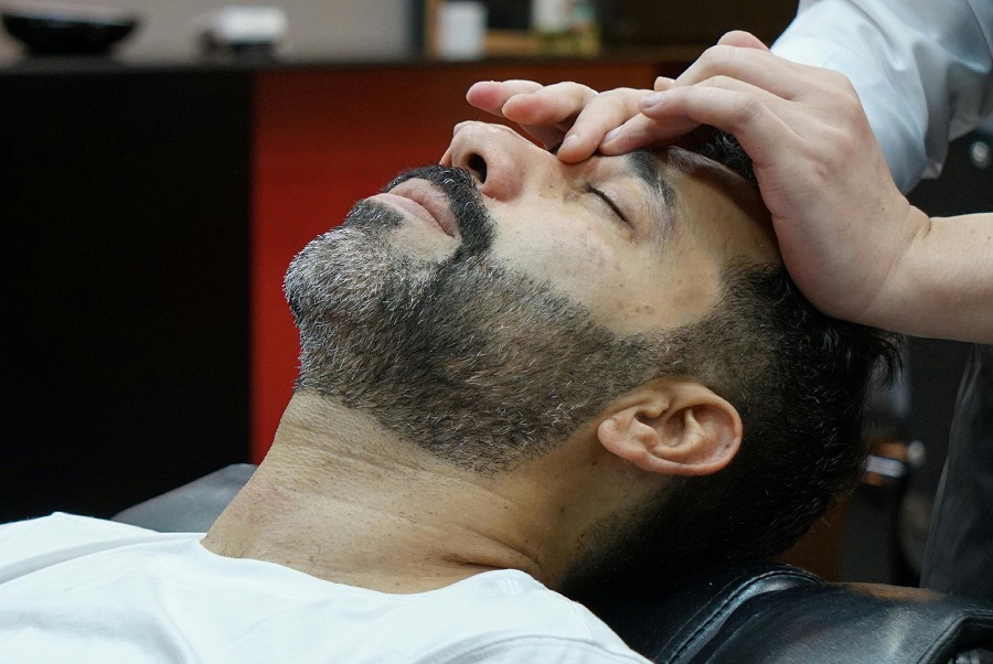 Representational image