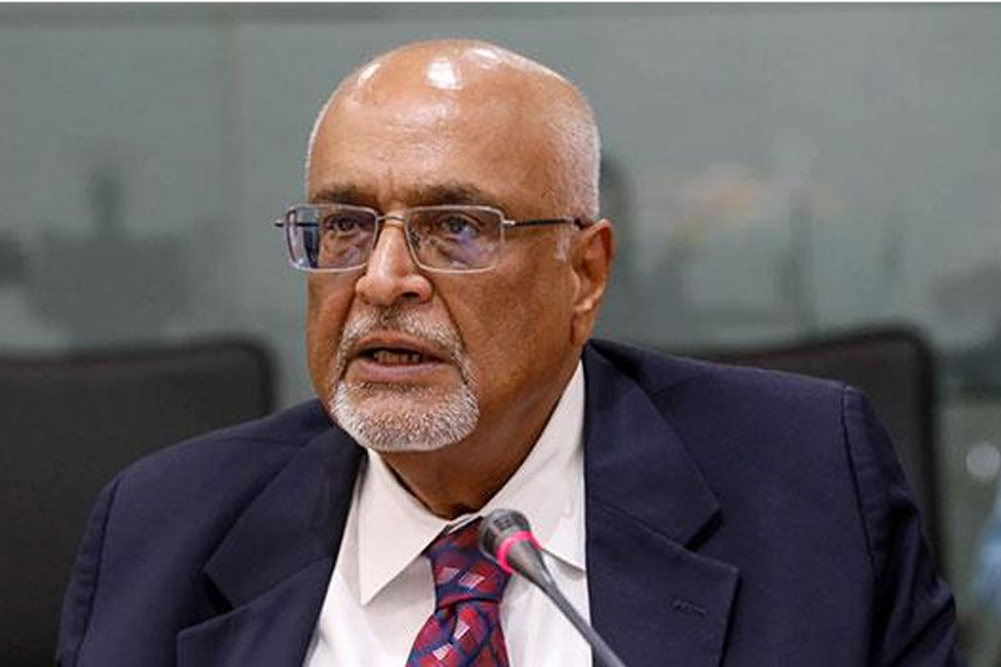 Dr Debapriya Bhattacharya emphasized that achieving SDGs requires accountability, not just announcements, during Sunday’s SDG dialogue