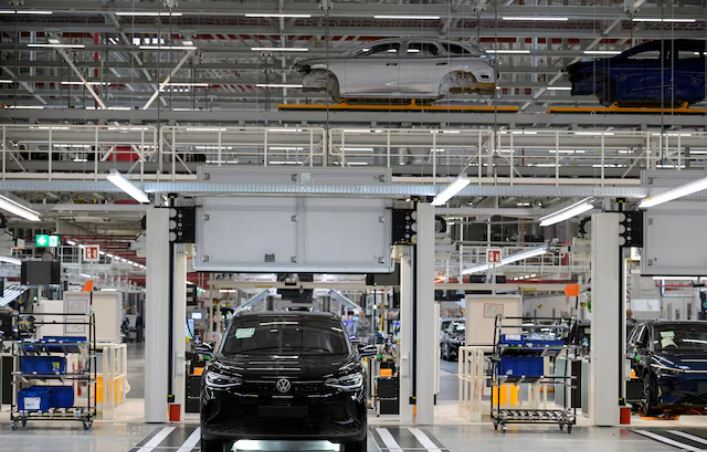 General view at the Volkswagen plant in Emden, Germany September 20, 2024. REUTERS/Fabian Bimmer/File Photo