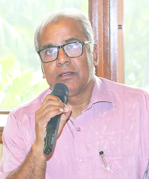 dr-manzur-kadir-ahmed