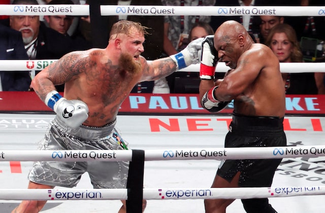 Nov 15, 2024; Arlington, Texas, UNITED STATES; Mike Tyson (black gloves) fights Jake Paul (silver gloves) at AT&T Stadium. Kevin Jairaj-Imagn Images/File Photo