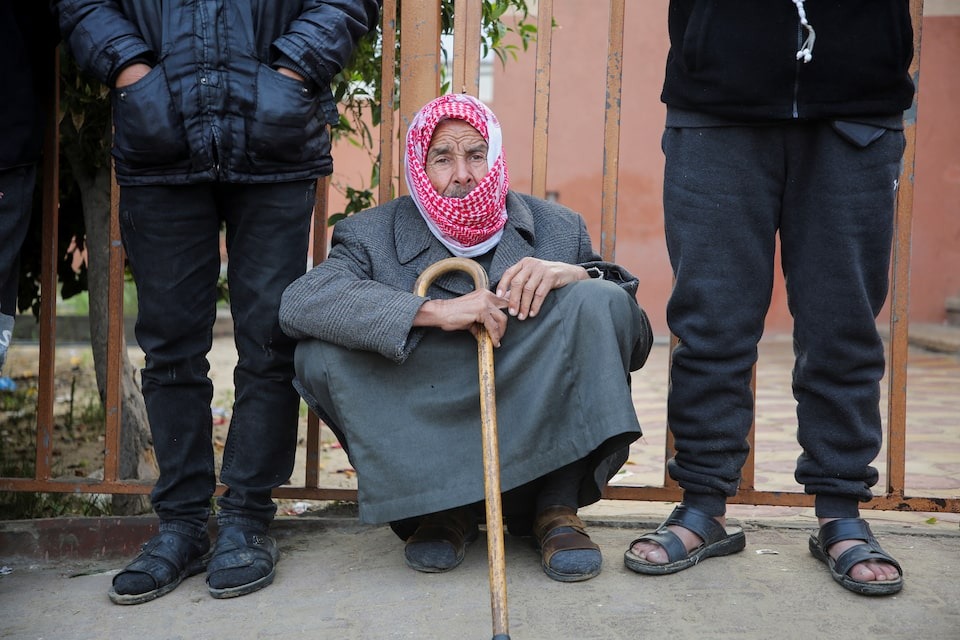 Mourners react near the bodies of Palestinians killed in Israeli airstrikes, amid the Israel-Hamas conflict, at Nasser hospital in Khan Younis, southern Gaza Strip on January 17, 2025 — Reuters photo