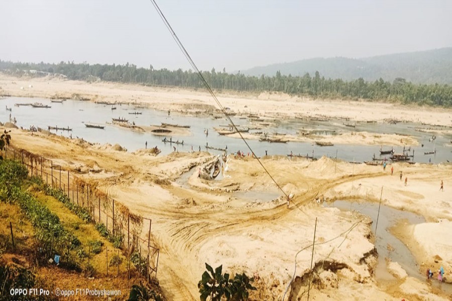 Indiscriminate looting of stones turns in Jaflong, 62 kilometres northeast of Sylhet city