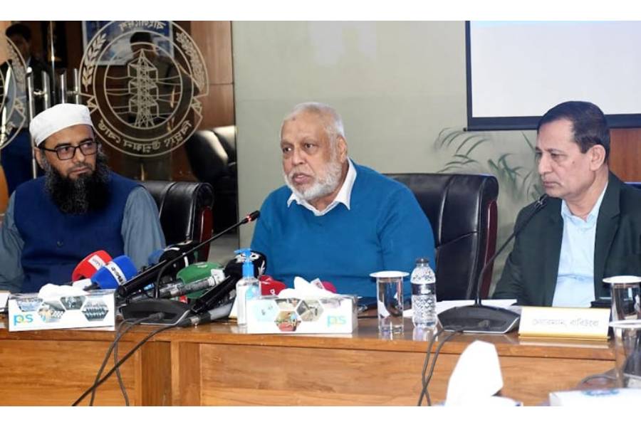 Advisor Muhammad Fouzul Kabir Khan addressed an inter-ministerial meeting at Bidyut Bhawan on Wednesday.