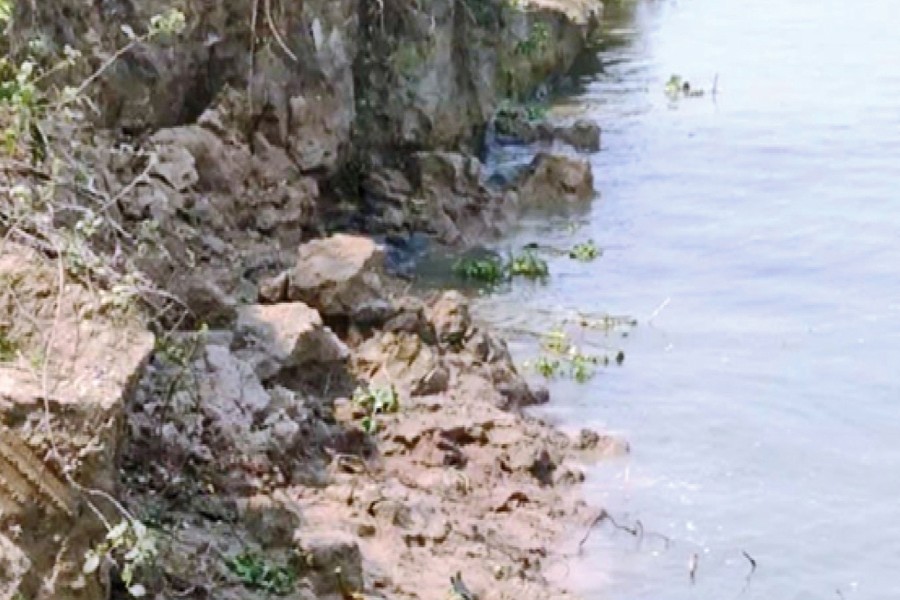 Photo shows a place left vulnerable due to erosion by the Dhonagoda River in Khaguria under Baganbari union of Matlab Uttar upazila of Chandpur district