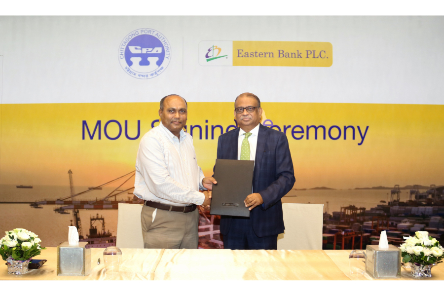 Eastern Bank and the Chittagong Port Authority will collaborate to introduce advanced digital banking services at Chittagong Port. Ali Reza Iftekhar, Managing Director and CEO of EBL, and Rear Admiral S M Moniruzzaman, Chairman of CPA, are seen exchanging documents after signing an MoU to this effect in Dhaka.