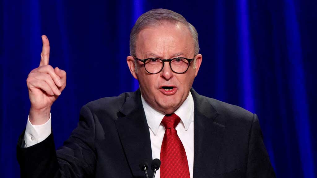 Australia's Prime Minister Anthony Albanese speaks at a Labor party election night event, after local media projected the Labour Party's victory, on the day of the Australian federal election, in Sydney, Australia, May 3, 2025. REUTERS