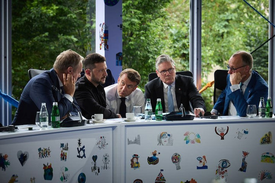 Ukraine's President Volodymyr Zelenskiy, Britain's Prime Minister Keir Starmer, France's President Emmanuel Macron, German Chancellor Friedrich Merz and Polish Prime Minister Donald Tusk speak with US President Donald Trump via phone during the European Political Community Summit inTirana, Albania May 16, 2025.