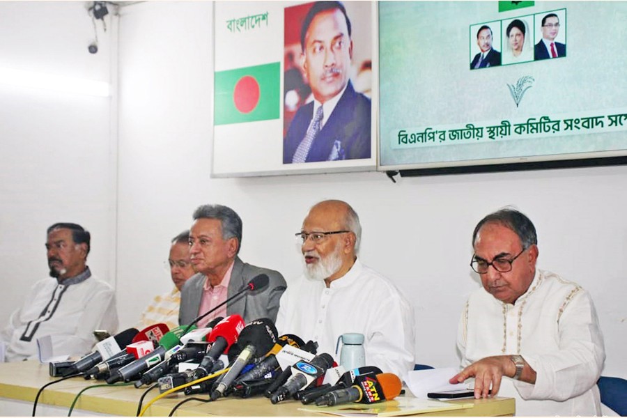 BNP Standing Committee Member Khandaker Mosharraf Hossain speaking at a press conference at the party chairperson's Gulshan office in the capital on Tuesday