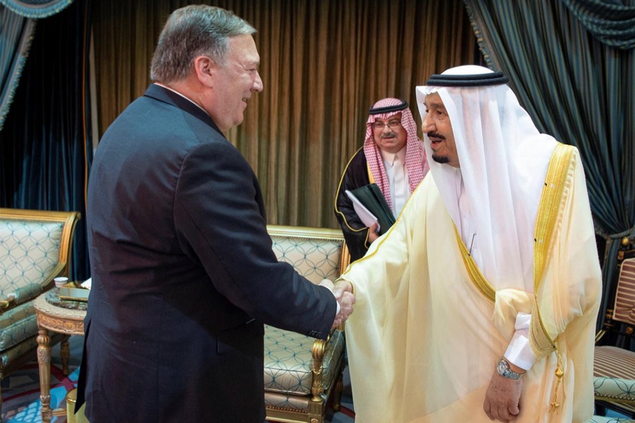 RIYADH: Saudi Arabia's King Salman bin Abdulaziz (right) shaking hands with US Secretary of State Mike Pompeo here on Sunday — AFP