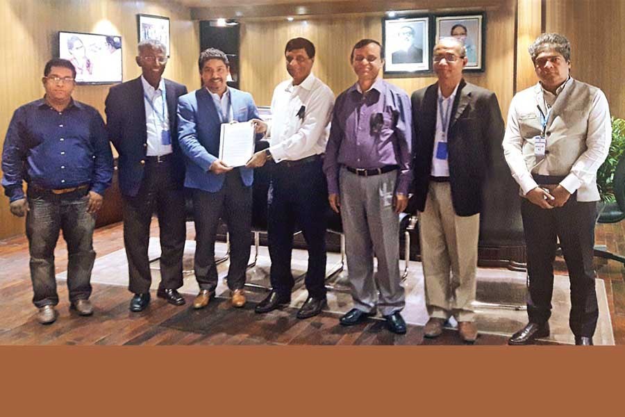 VCPEAB Chairman & General Partner of Fenox Venture Capital Shameem Ahsan, Vice Chairman Zia U Ahmed, Secretary General of VCPEAB and Managing Director of BD Venture Limited Shawkat Hossain and, Founder and Managing Director of Maslin Capital Limited Waliul Maruf Matin seen in the meeting with Chairman of Bangladesh Securities and Exchange Commission (BSEC) Dr. M. Khairul Hossain on Monday