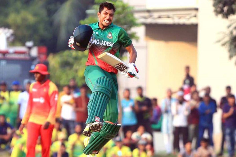 Soumya Sarkar celebrating after hitting ton against Zimbabwe in the one-day warm-up match on Friday — UNB