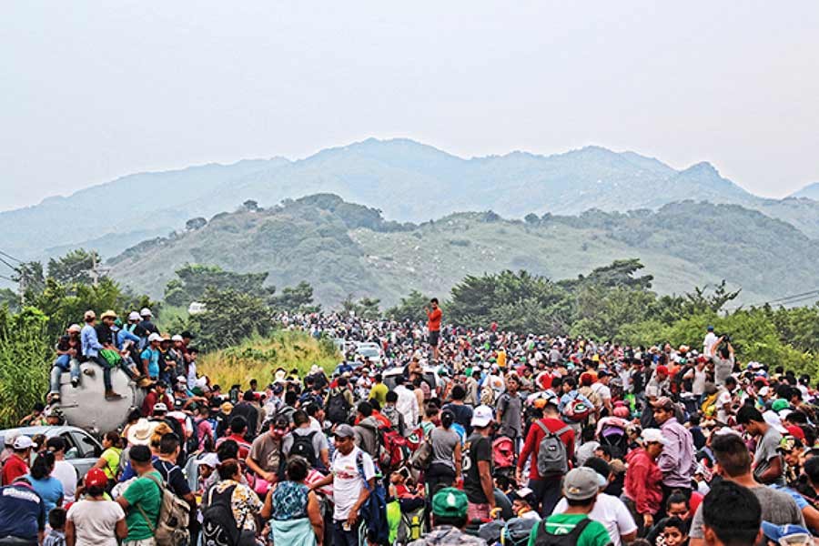 The first caravan reached the town of Matías Romero in Oaxaca state in Southern Mexico on November 01. The Mexican Secretary of Foreign Affairs estimates that 4,000 people spent the night there. — Photo: Rafael Rodríguez/IOM