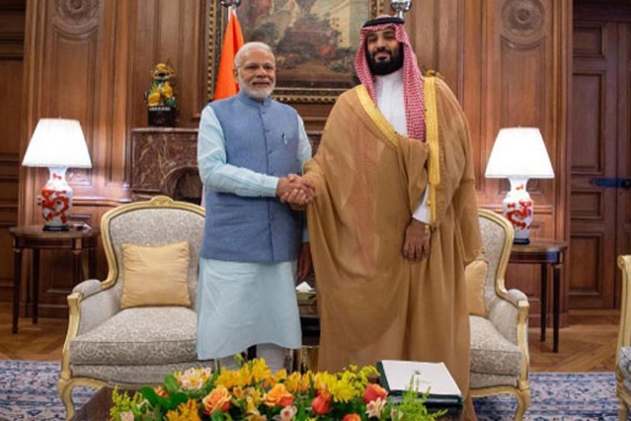 A file photo showing Indian Prime Minister Narendra Modi shaking hands with Saudi Arabia's Crown Prince Mohammed bin Salman in Buenos Aires, Argentina recently — Reuters