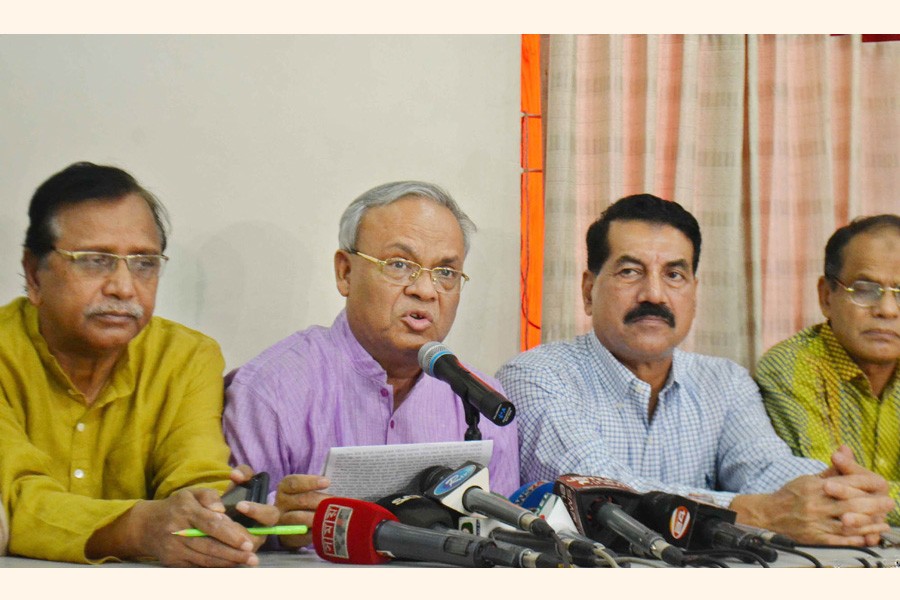 BNP senior joint secretary general Ruhul Kabir Rizvi speaking at a press conference at the party's Nayapaltan central office in the city on Thursday — Focus Bangla