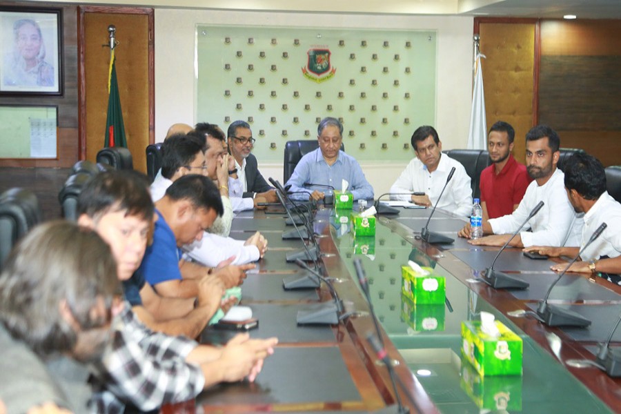 Striking cricketers sit in a meeting with Bangladesh Cricket Board (BCB) on Wednesday