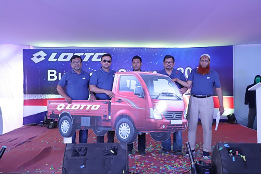 (From left to right) Lotto Bangladesh's managing director Kazi Jamil Islam (first), marketing consultant Kazi Javed Islam (fourth) and famous actor Riaz (second) were present at the summit