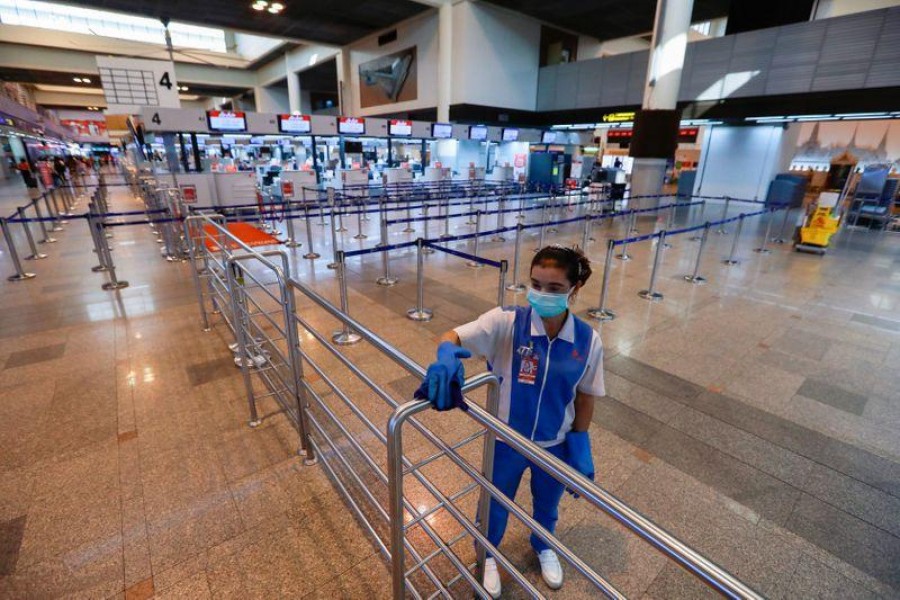 World News March 11, 2020 / 1:23 PM / 14 days ago Thailand restricts visitor visas to limit virus spread 3 Min Read BANGKOK (Reuters) - Thailand will temporarily suspend issuing visas on arrival to visitors from 19 countries and territories, including China, to contain the spread of the coronavirus, its interior minister said on Wednesday. A worker cleans near check-in counters for international flights are seen empty due to the coronavirus outbreak at Don Mueang Airport in Bangkok, Thailand March 11, 2020. REUTERS/Soe Zeya Tun