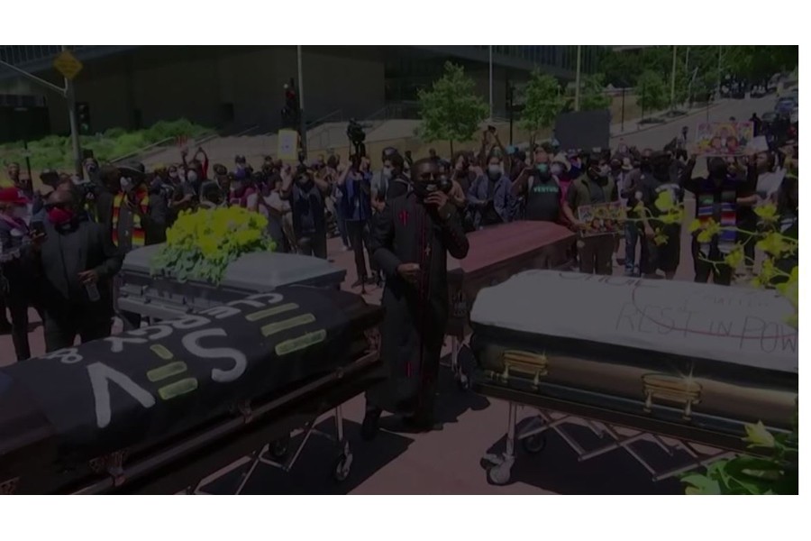 Mourners pay tribute to George Floyd as pressure mounts for US police reform --Photo: Reuters