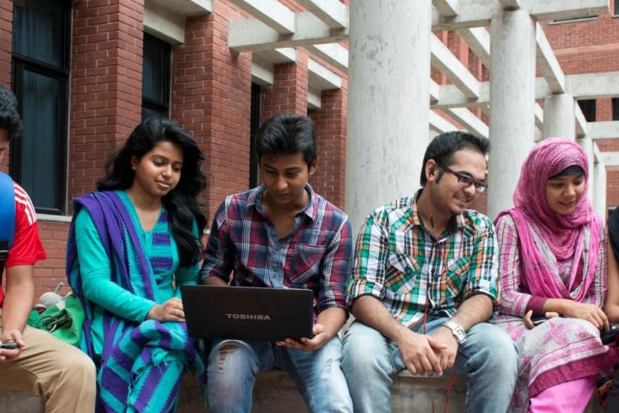 Earlier this year, most universities in Bangladesh lacked basic digital infrastructure for online learning. Photo: World Bank