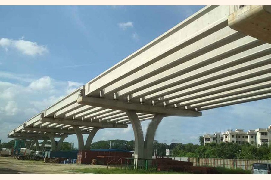 Under construction elevated expressway, one of the mega projects, in Dhaka. —Photo bdnews24.com