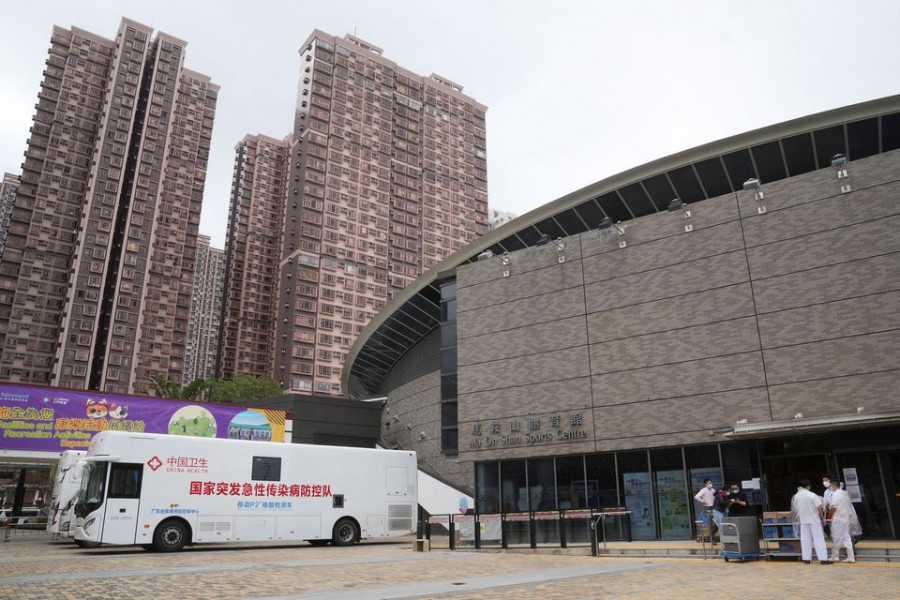 Medical workers attend to patients in hospital beds outside Caritas Medical Centre in Cheung Sha Wan district, following the coronavirus disease (Covid-19) outbreak in Hong Kong, China on February 18, 2022 — Reuters photo